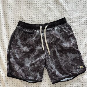 Vuori Banks Shorts